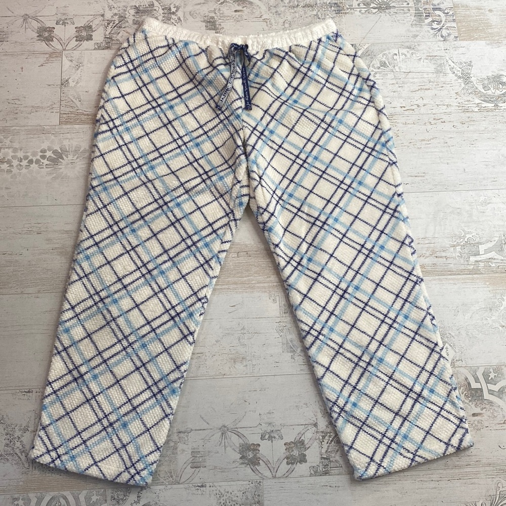 Muk Luks White and Blue Plaid Fuzzy Textured Pajama Pants